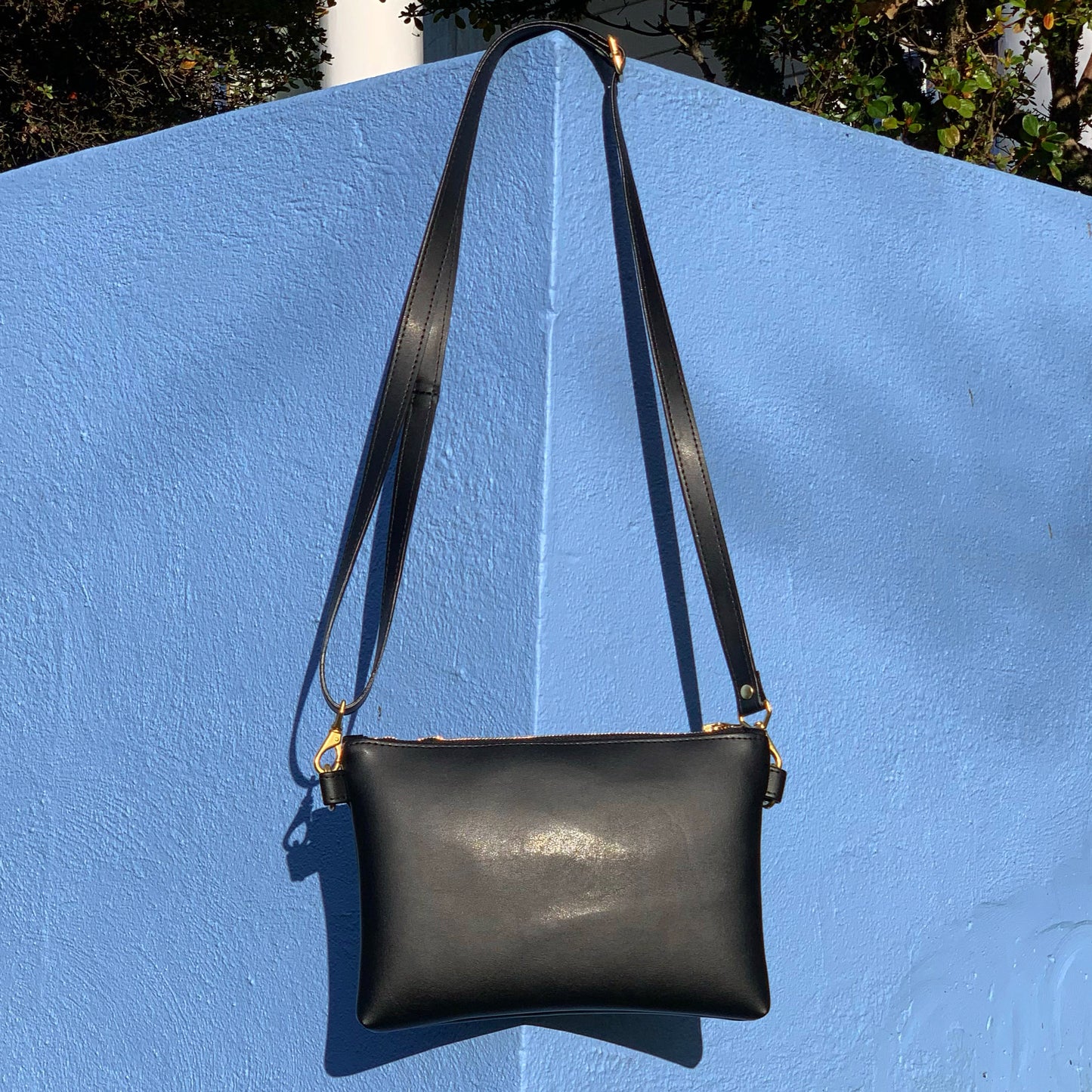 Crossbody Purse in Midnight