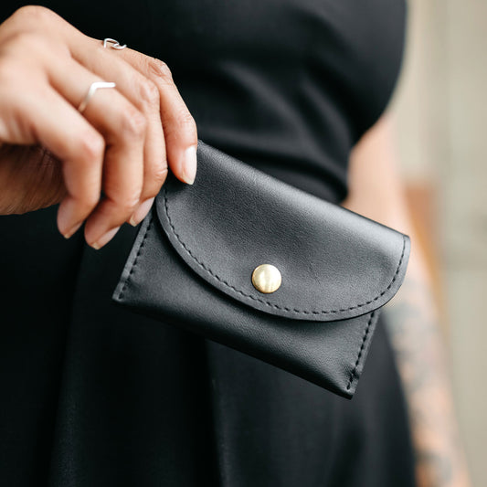 Minimalist Wallet in Midnight